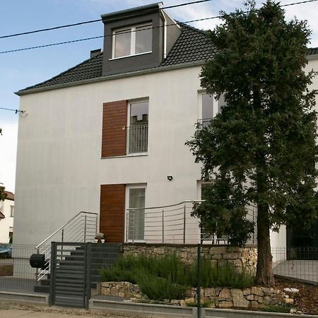 Apartamenty Lawendowy Zakatek 7 Ополе Екстериор снимка