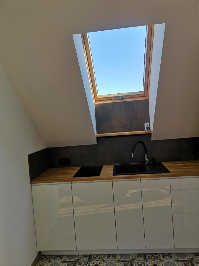 Apartamenty Lawendowy Zakatek 7 Ополе Екстериор снимка