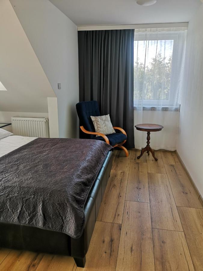 Apartamenty Lawendowy Zakatek 7 Ополе Екстериор снимка