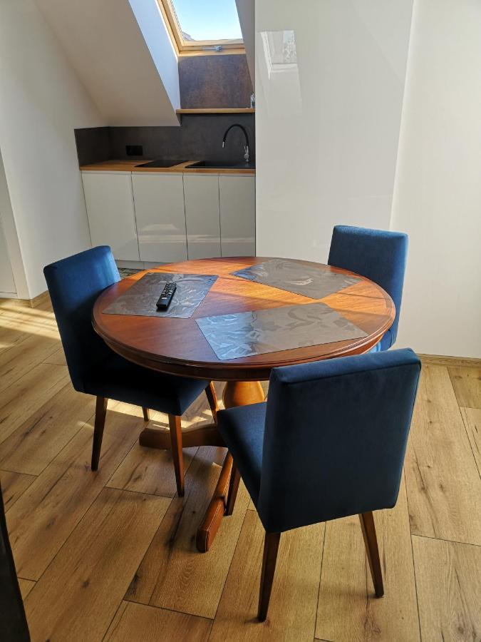 Apartamenty Lawendowy Zakatek 7 Ополе Екстериор снимка
